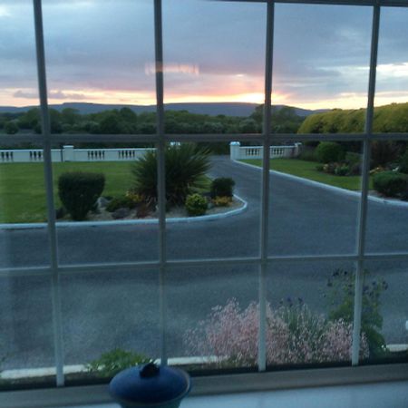 Naomh Colman B&B Gort Bagian luar foto