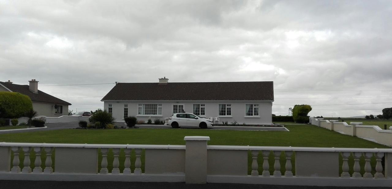 Naomh Colman B&B Gort Bagian luar foto